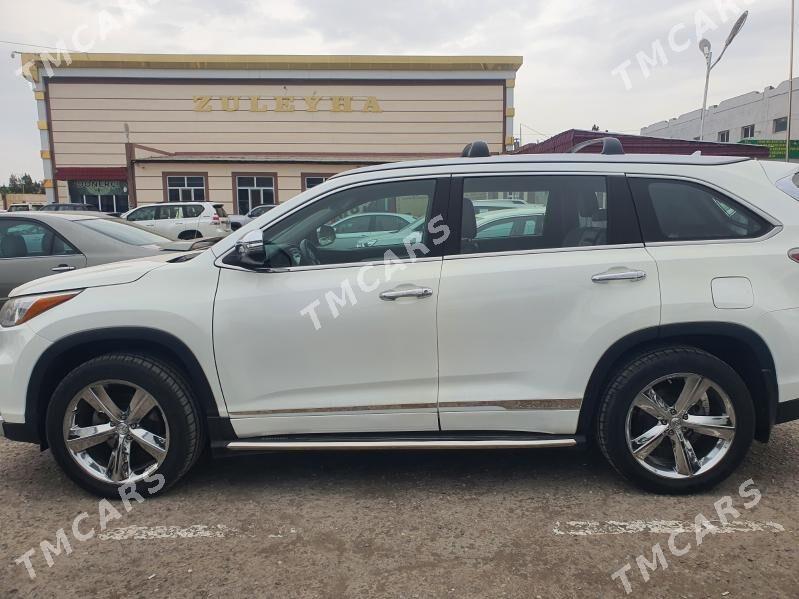 Toyota Highlander 2016 - 360 000 TMT - Türkmenabat - img 4