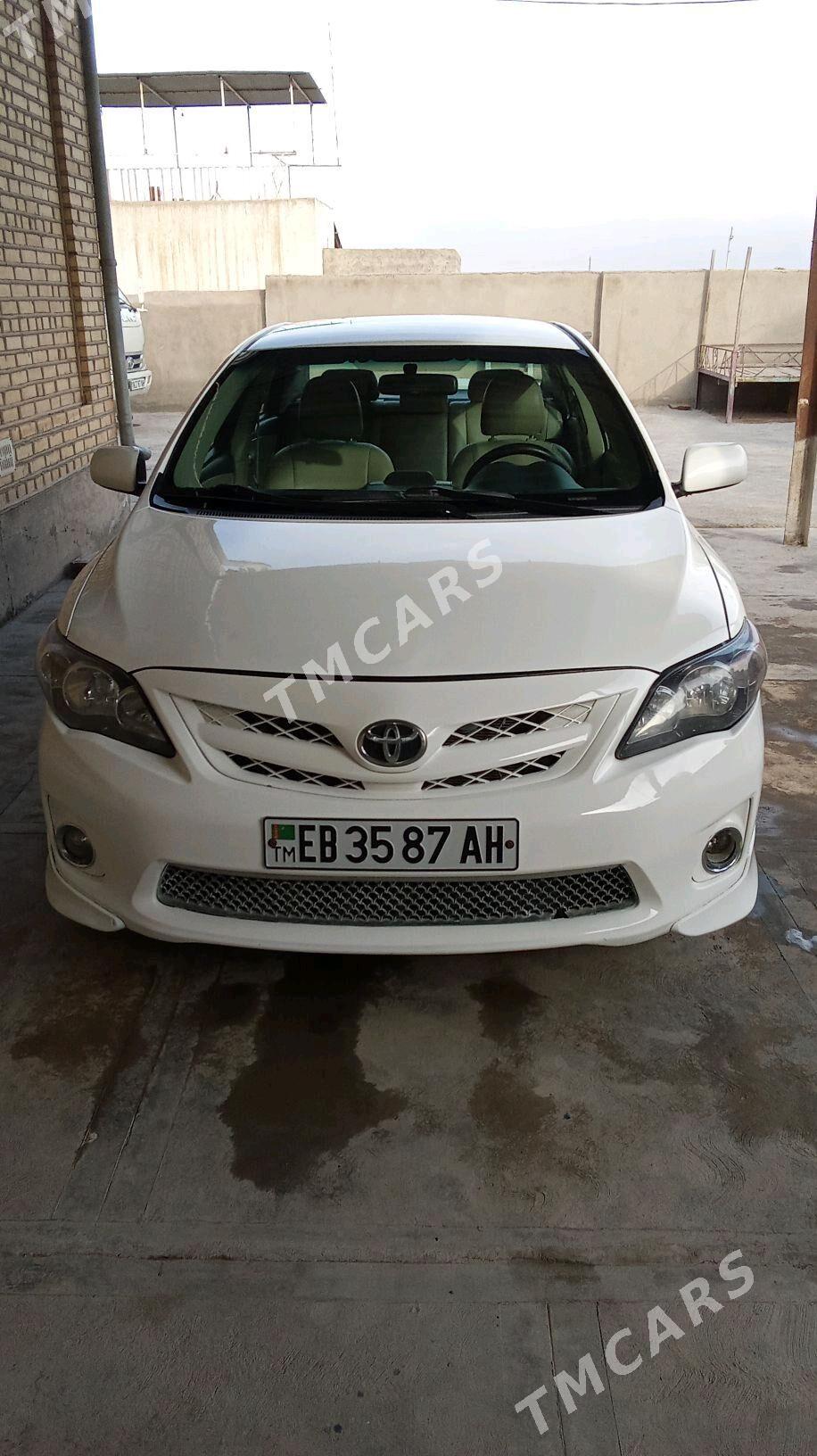 Toyota Corolla 2011 - 140 000 TMT - Теджен - img 2