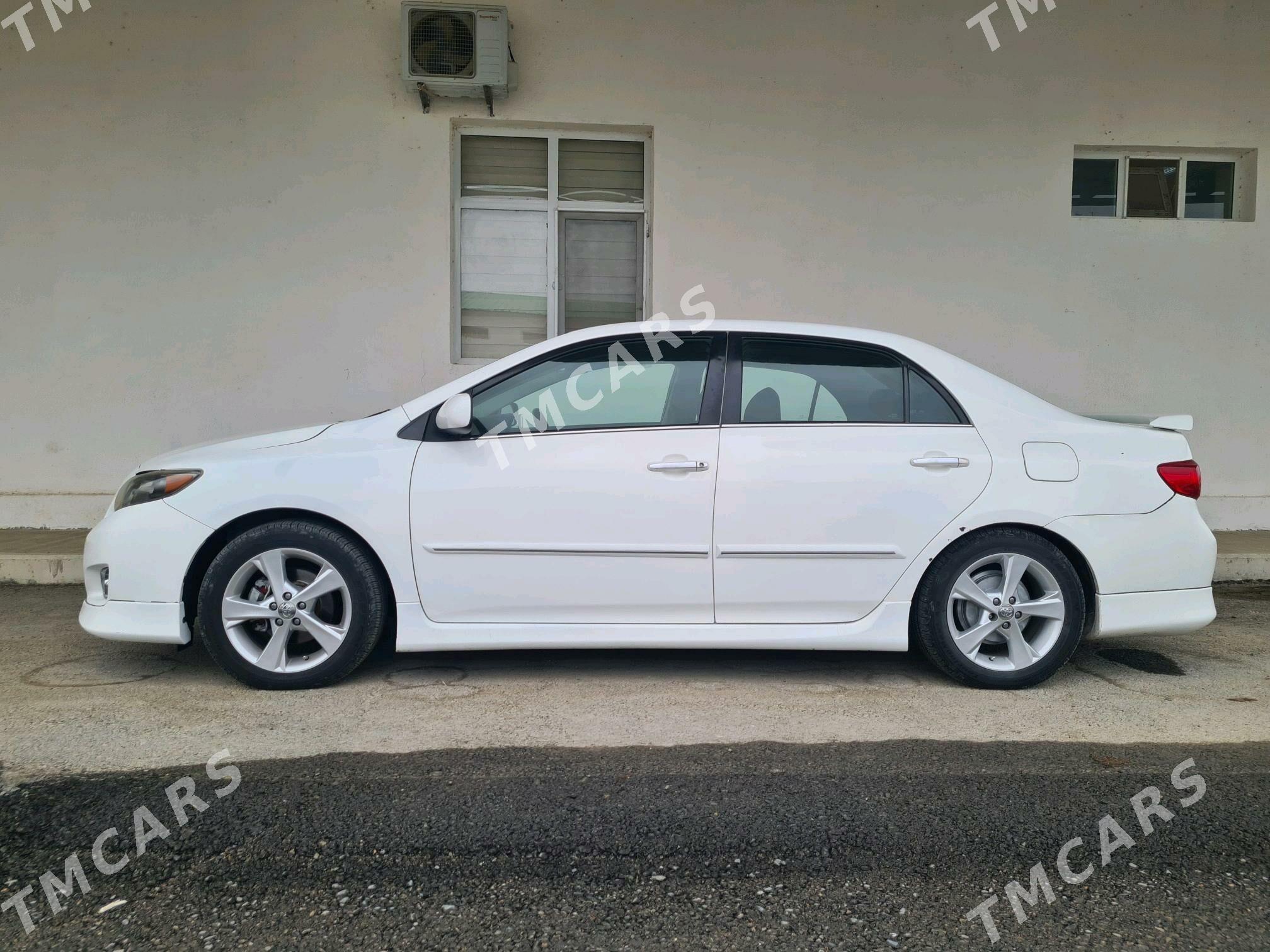 Toyota Corolla 2010 - 130 000 TMT - Теджен - img 4