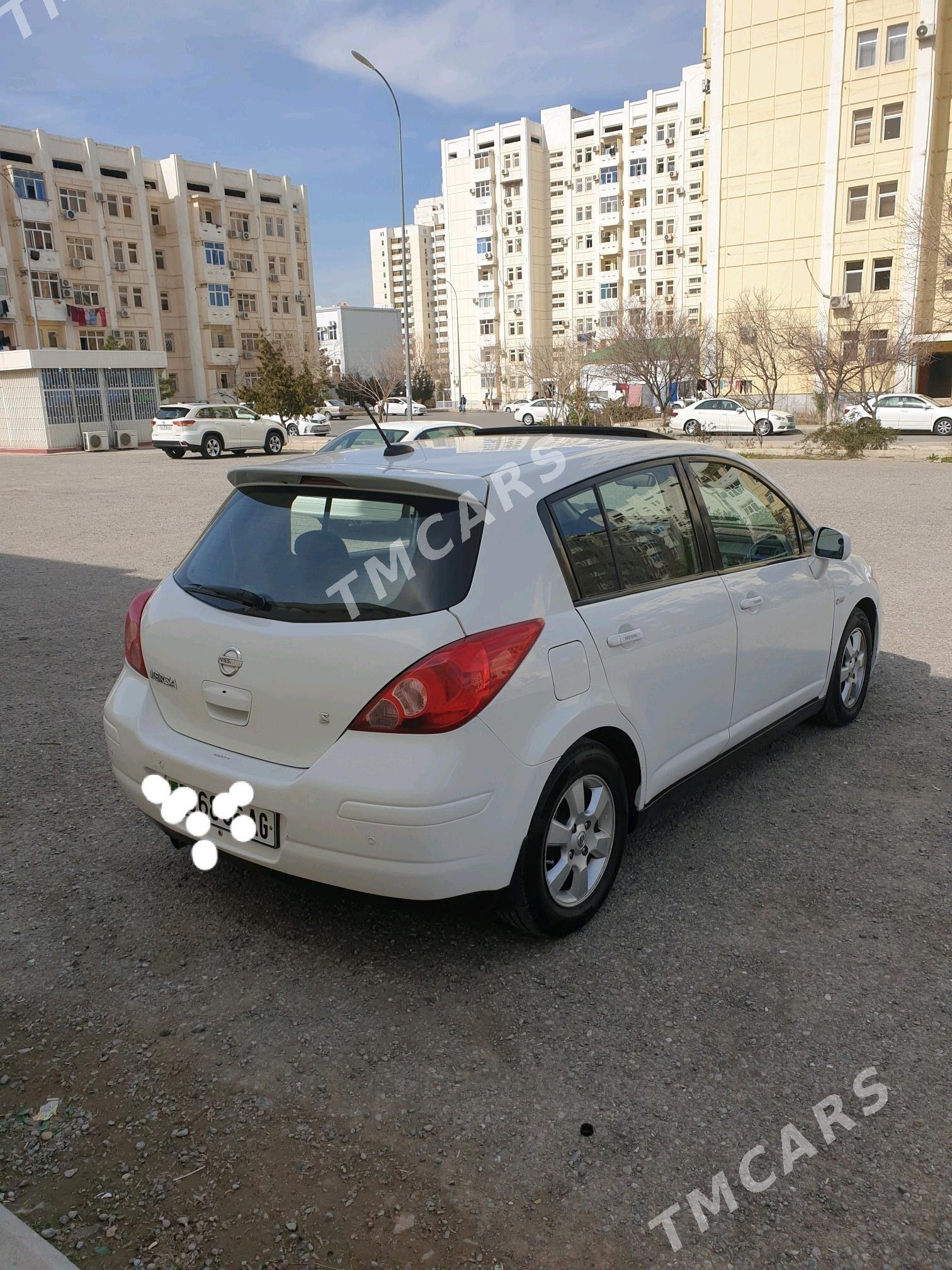 Nissan Versa 2010 - 128 000 TMT - Aşgabat - img 3