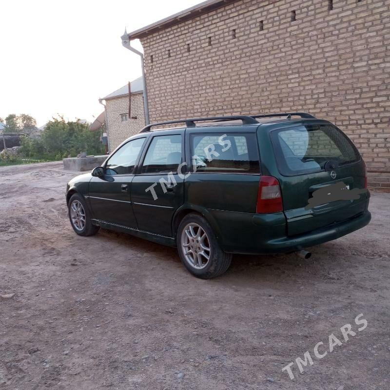 Opel Vectra 1999 - 32 000 TMT - Мургап - img 2