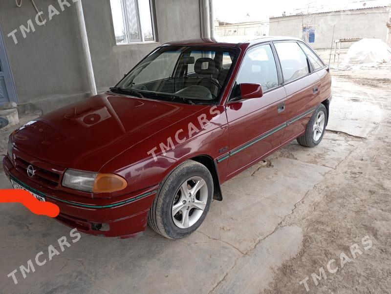 Opel Astra 1992 - 40 000 TMT - Мургап - img 4