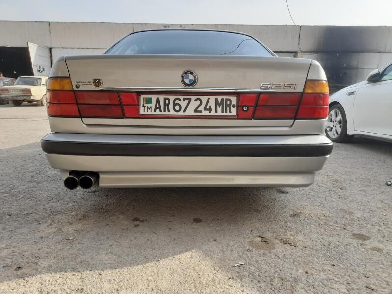 BMW 525 1993 - 80 000 TMT - Mary - img 7