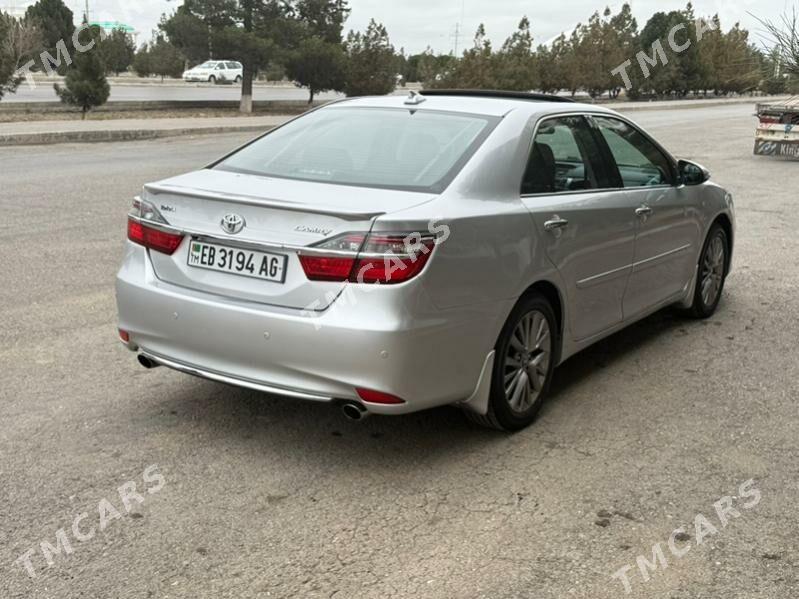 Toyota Camry 2018 - 395 000 TMT - Aşgabat - img 2