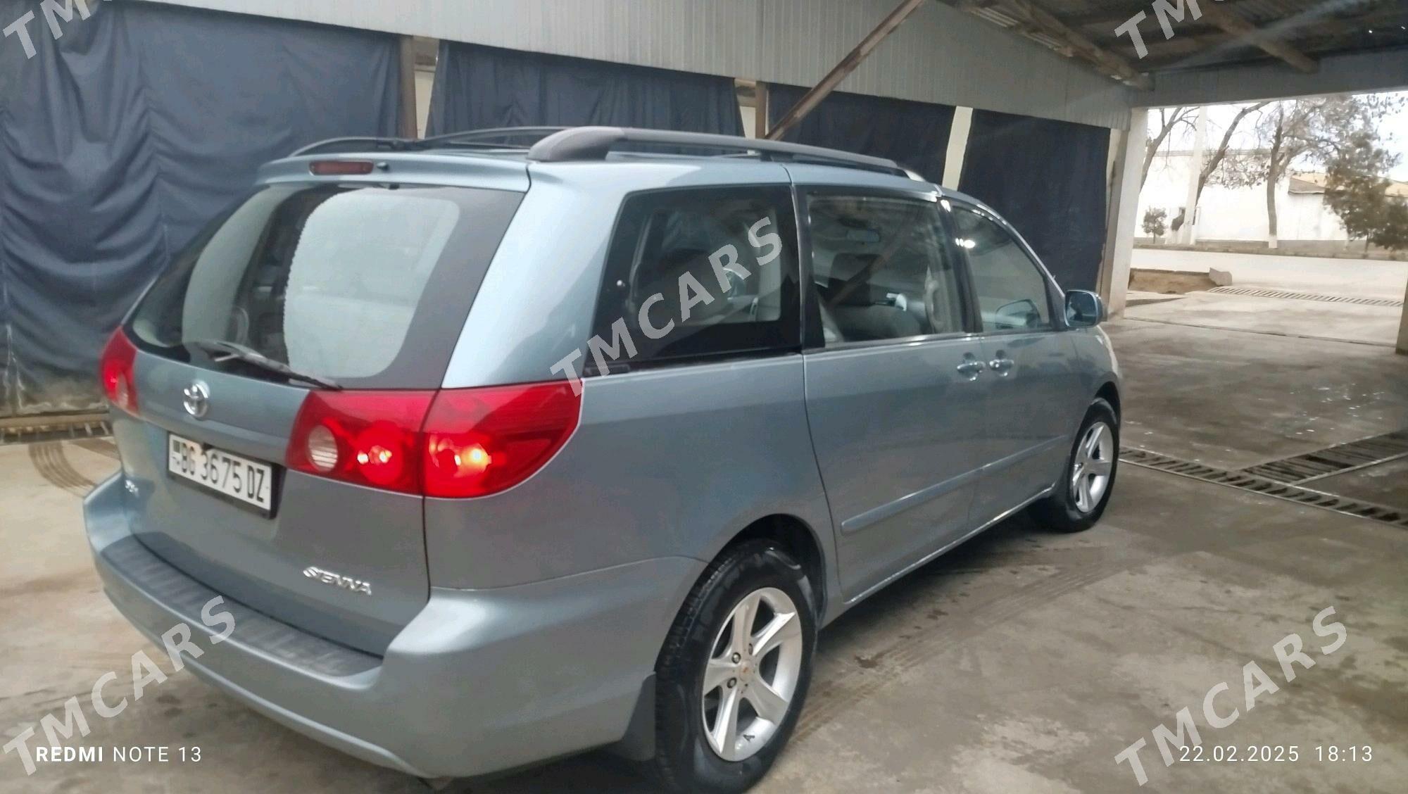 Toyota Sienna 2008 - 210 000 TMT - Дашогуз - img 2