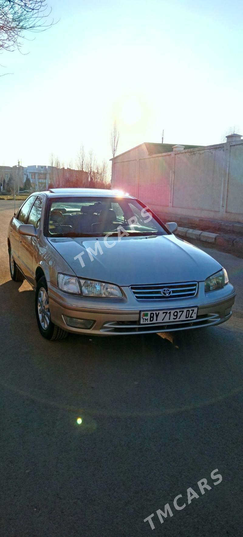 Toyota Camry 2001 - 136 000 TMT - Köneürgenç - img 2