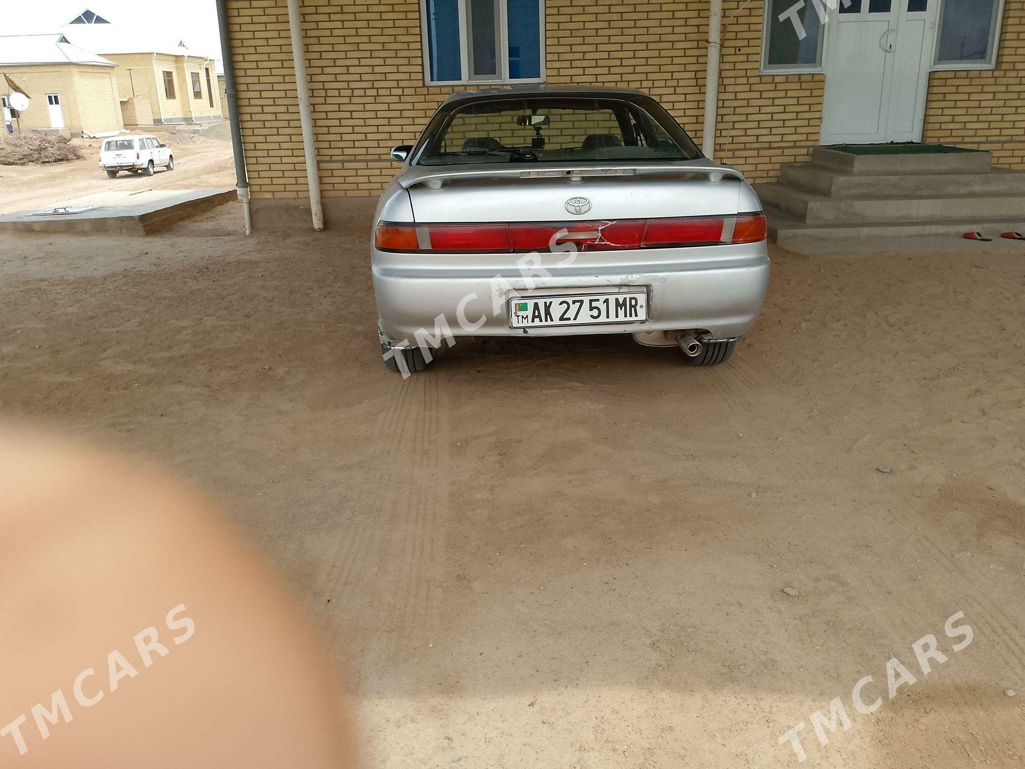 Toyota Carina 1997 - 32 000 TMT - Сакарчага - img 3