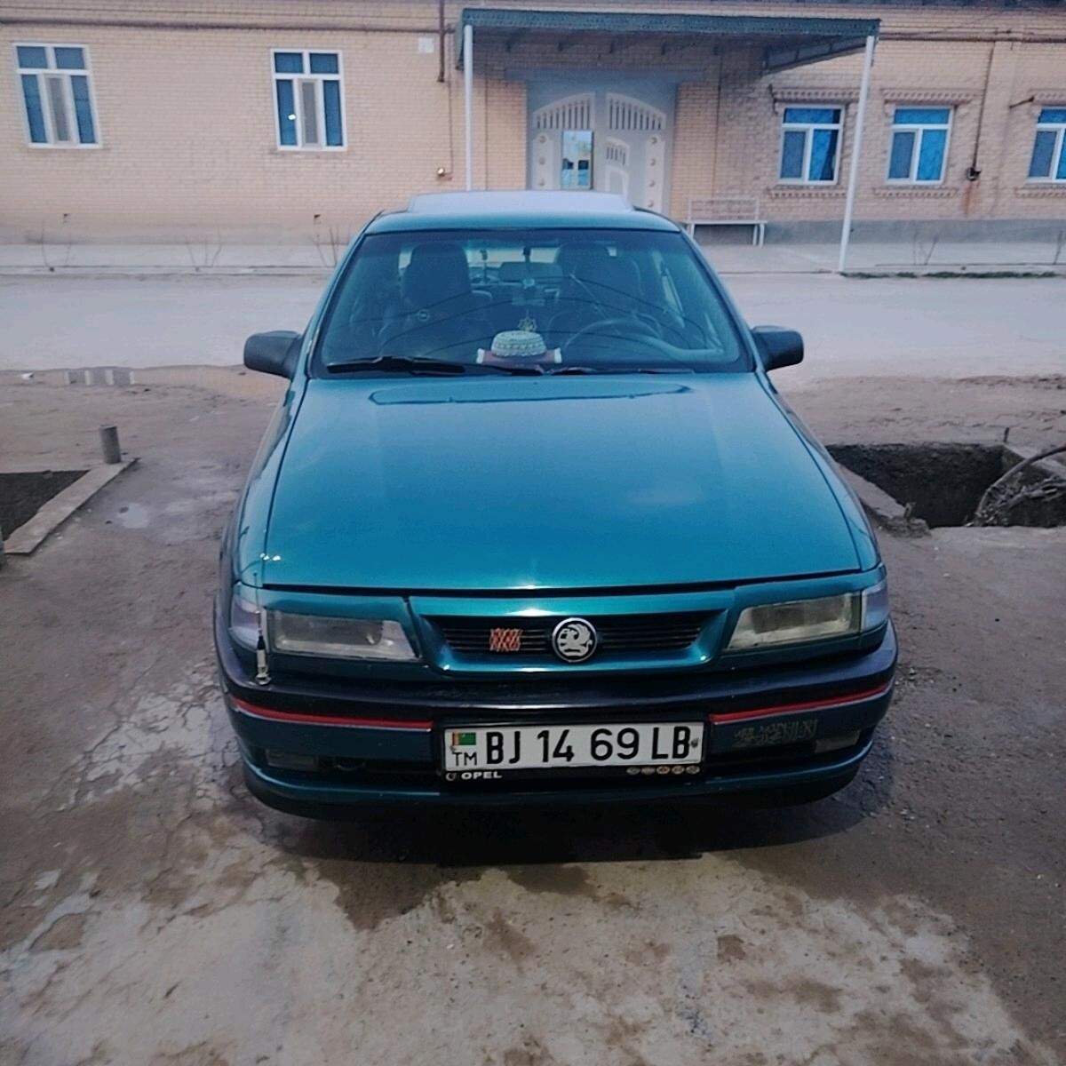 Opel Vectra 1993 - 45 000 TMT - Чарджоу - img 3