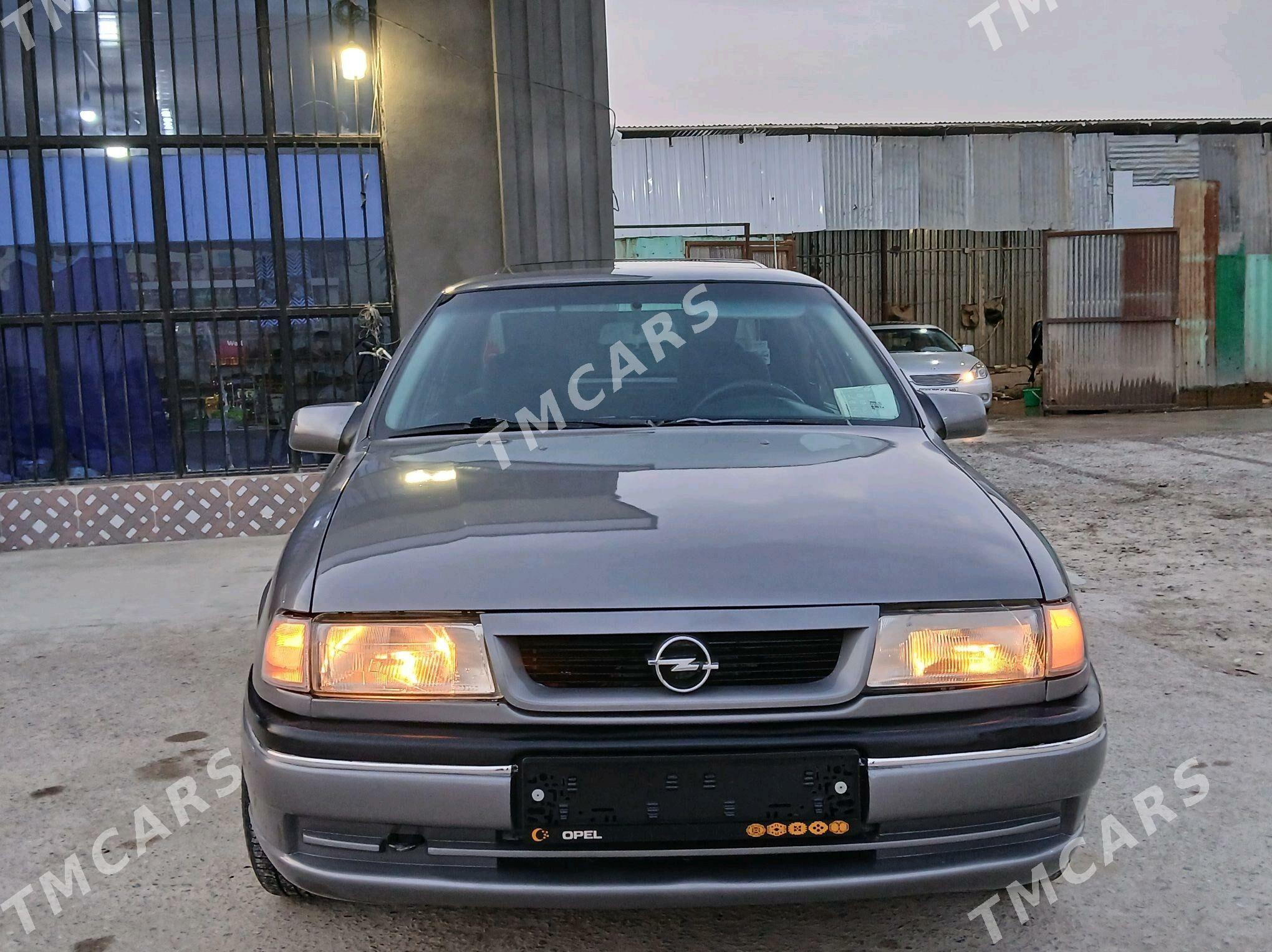 Opel Vectra 1993 - 34 000 TMT - Mary - img 3