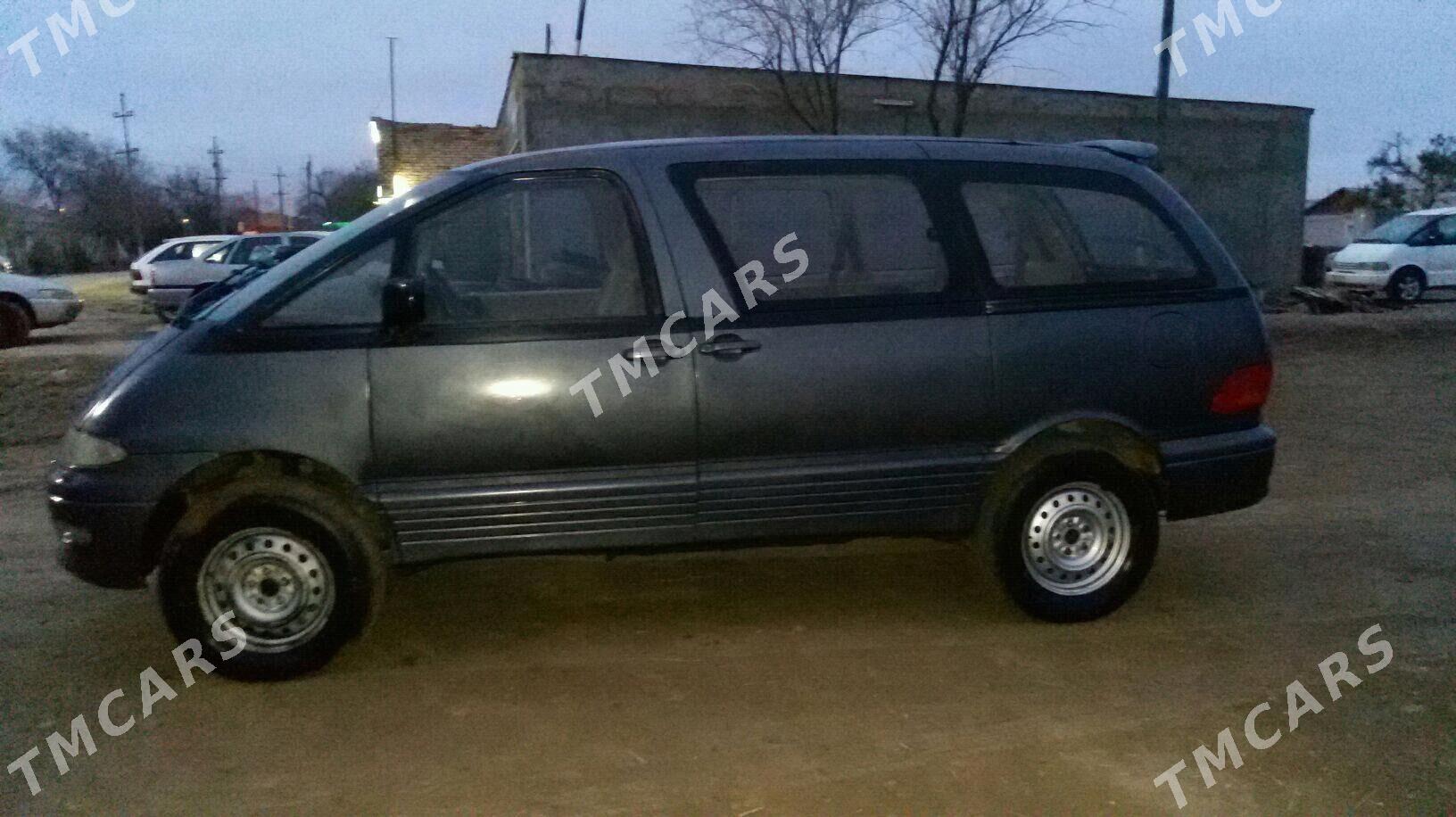 Toyota Previa 1993 - 50 000 TMT - Акдепе - img 2