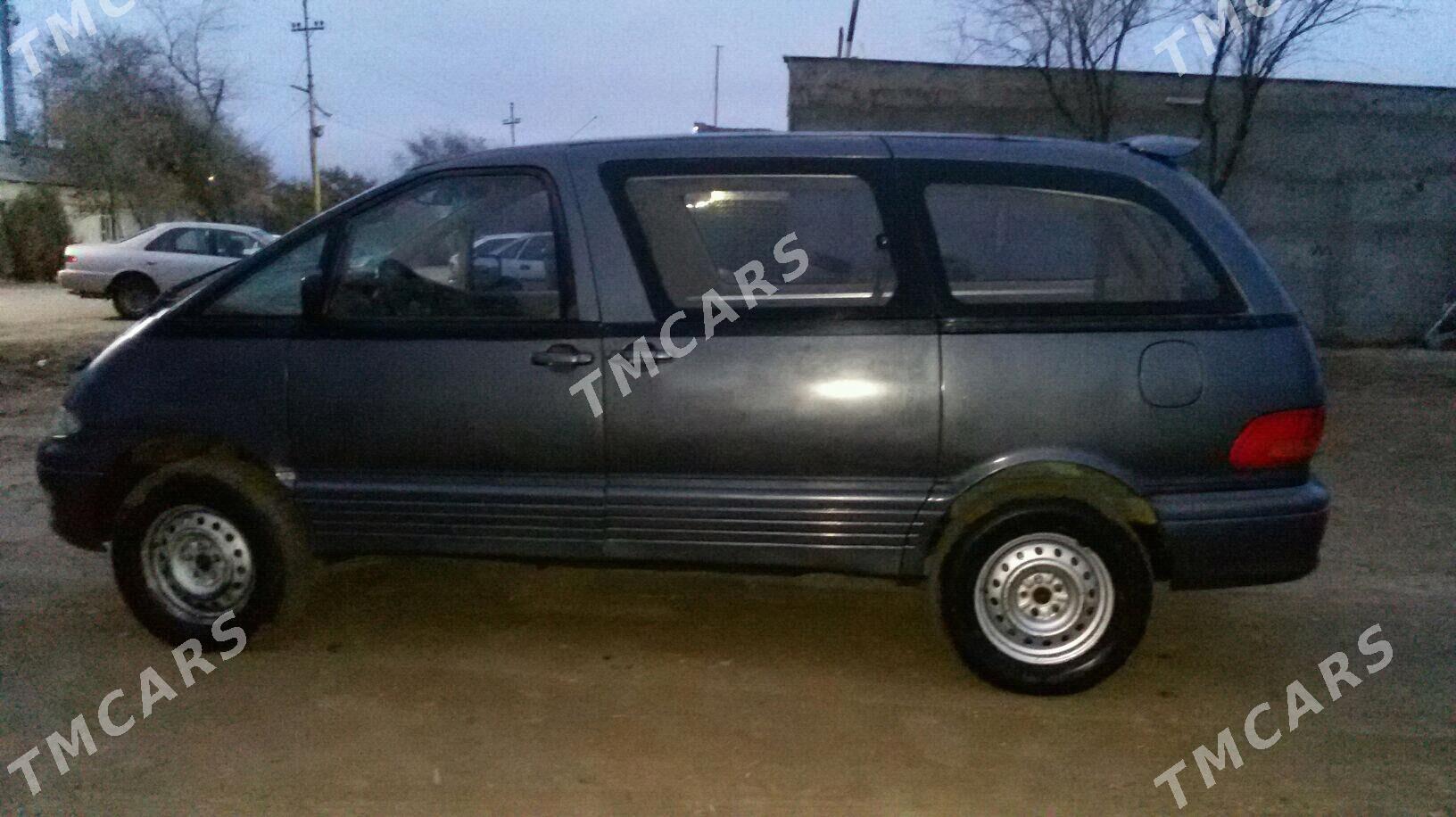 Toyota Previa 1993 - 50 000 TMT - Акдепе - img 3