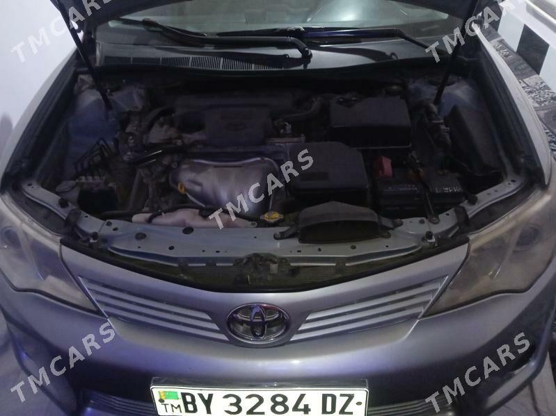 Toyota Camry 2012 - 180 000 TMT - Köneürgenç - img 4