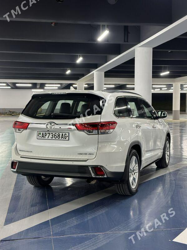 Toyota Highlander 2017 - 560 000 TMT - Aşgabat - img 8