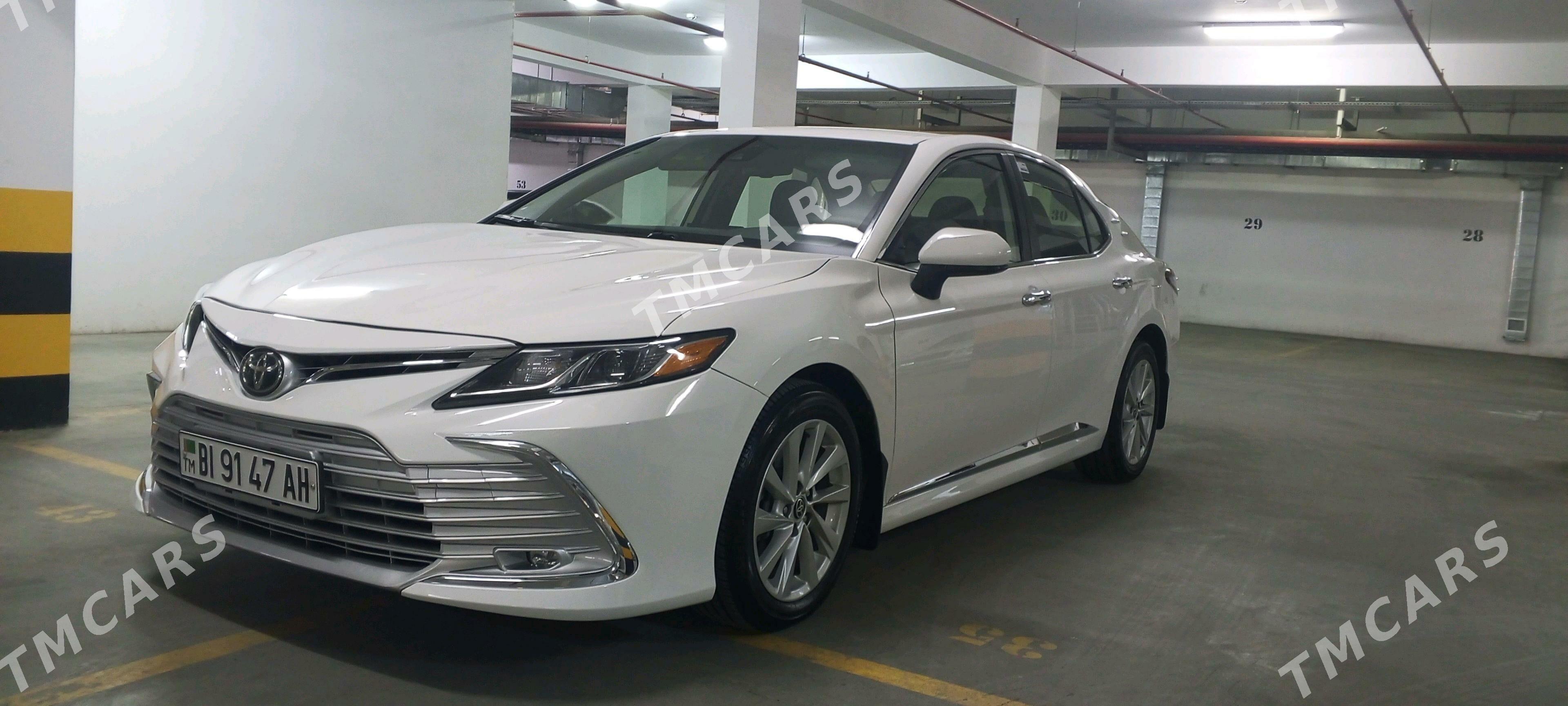 Toyota Camry 2021 - 290 000 TMT - Aşgabat - img 3