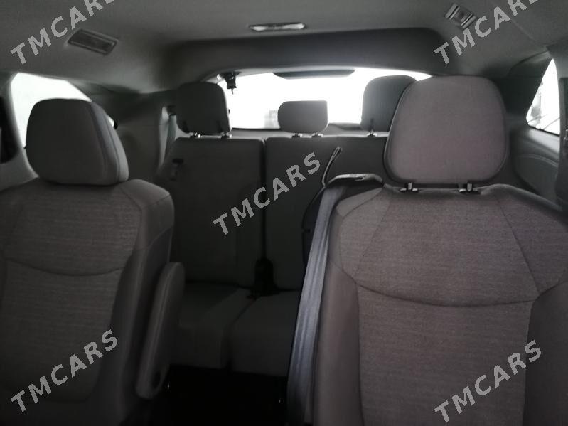 Toyota Sienna 2021 - 465 000 TMT - Türkmenbaşy - img 6