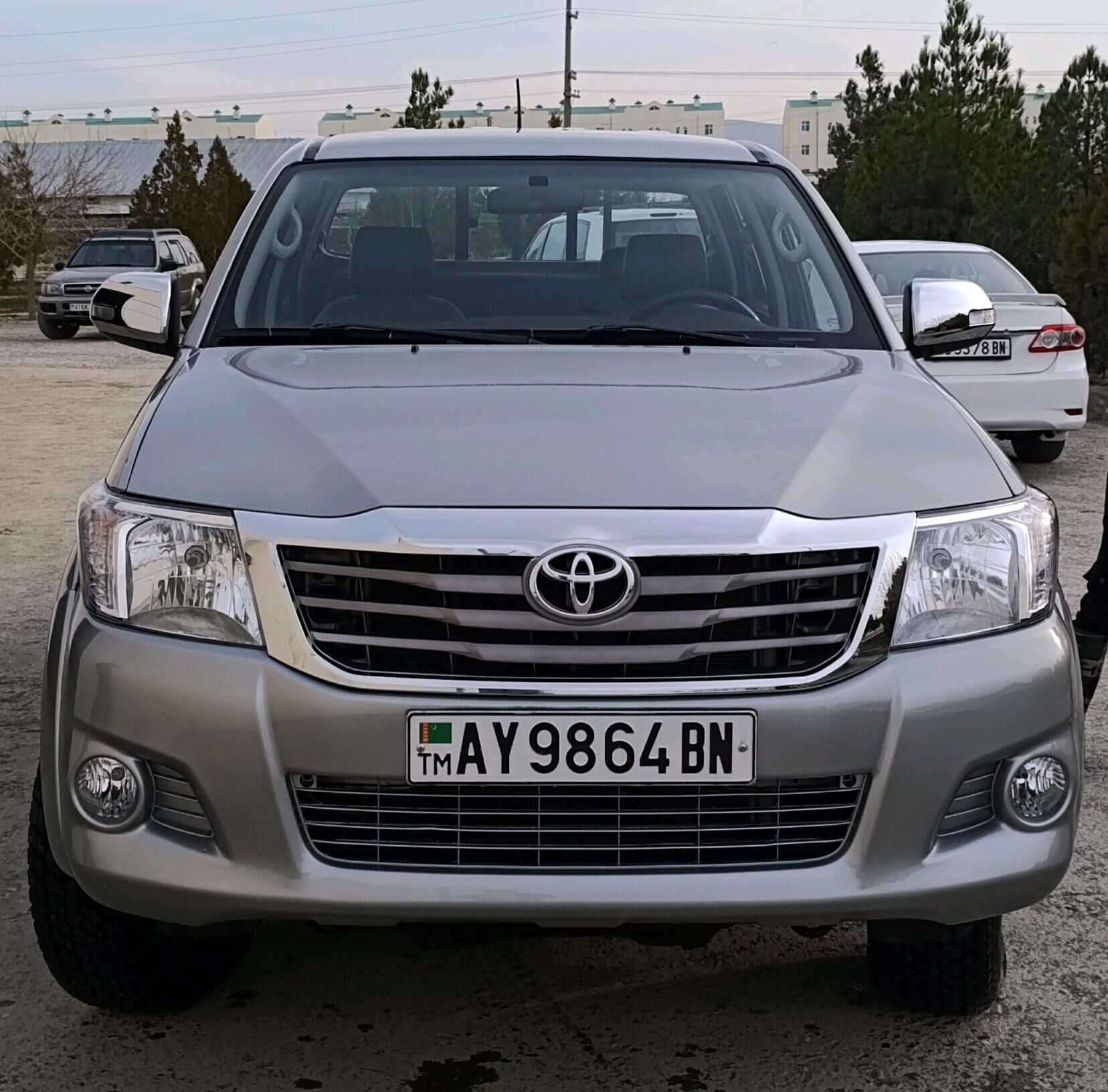 Toyota Hilux 2015 - 250 000 TMT - Туркменбаши - img 9