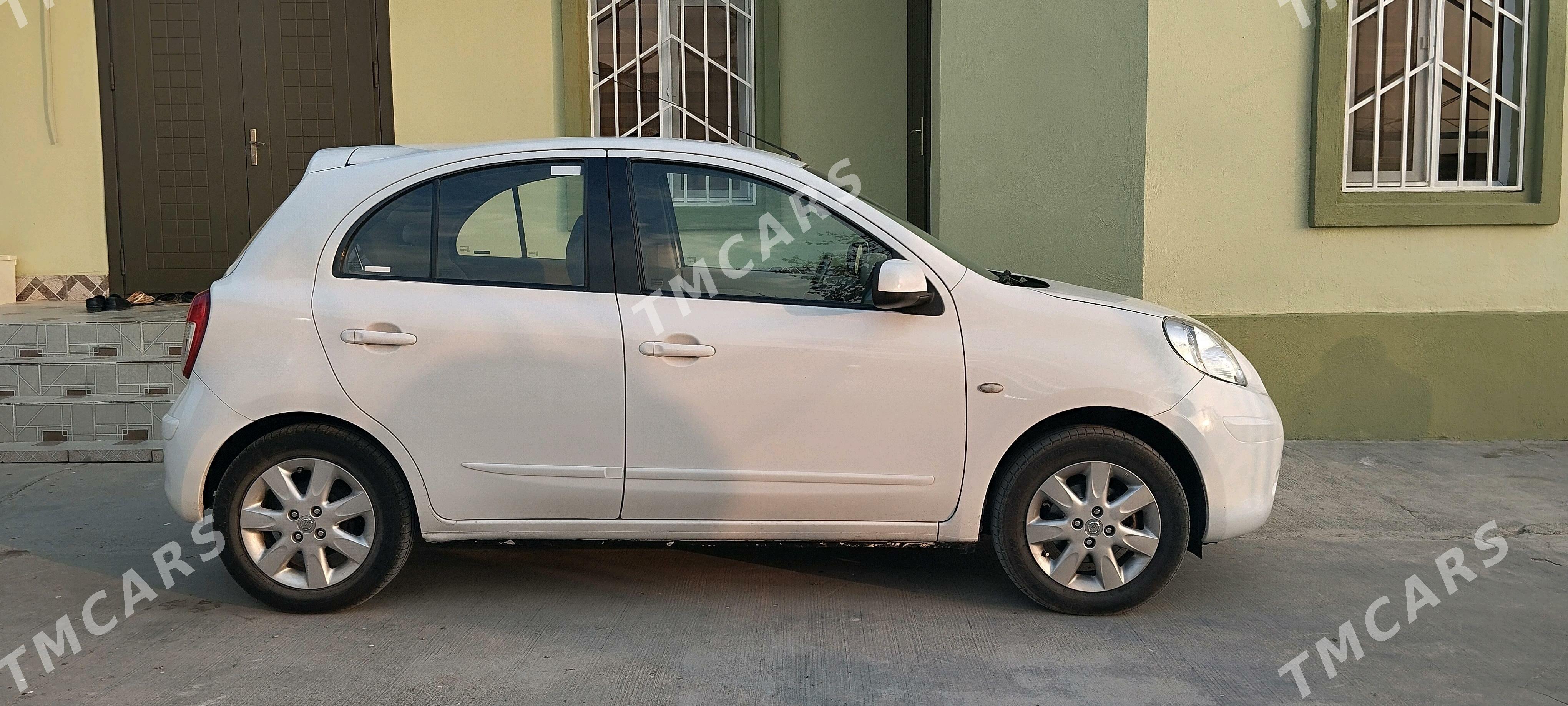 Nissan Versa 2012 - 110 000 TMT - Ашхабад - img 3