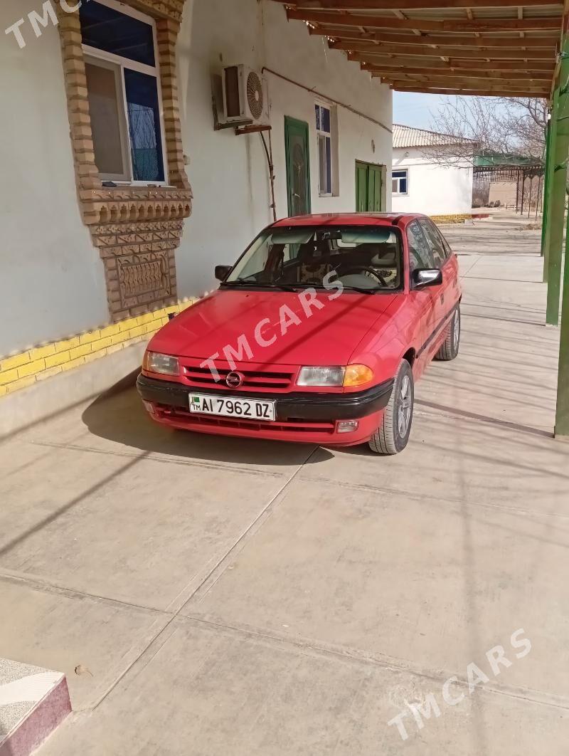 Opel Astra 1992 - 32 000 TMT - Губадаг - img 2