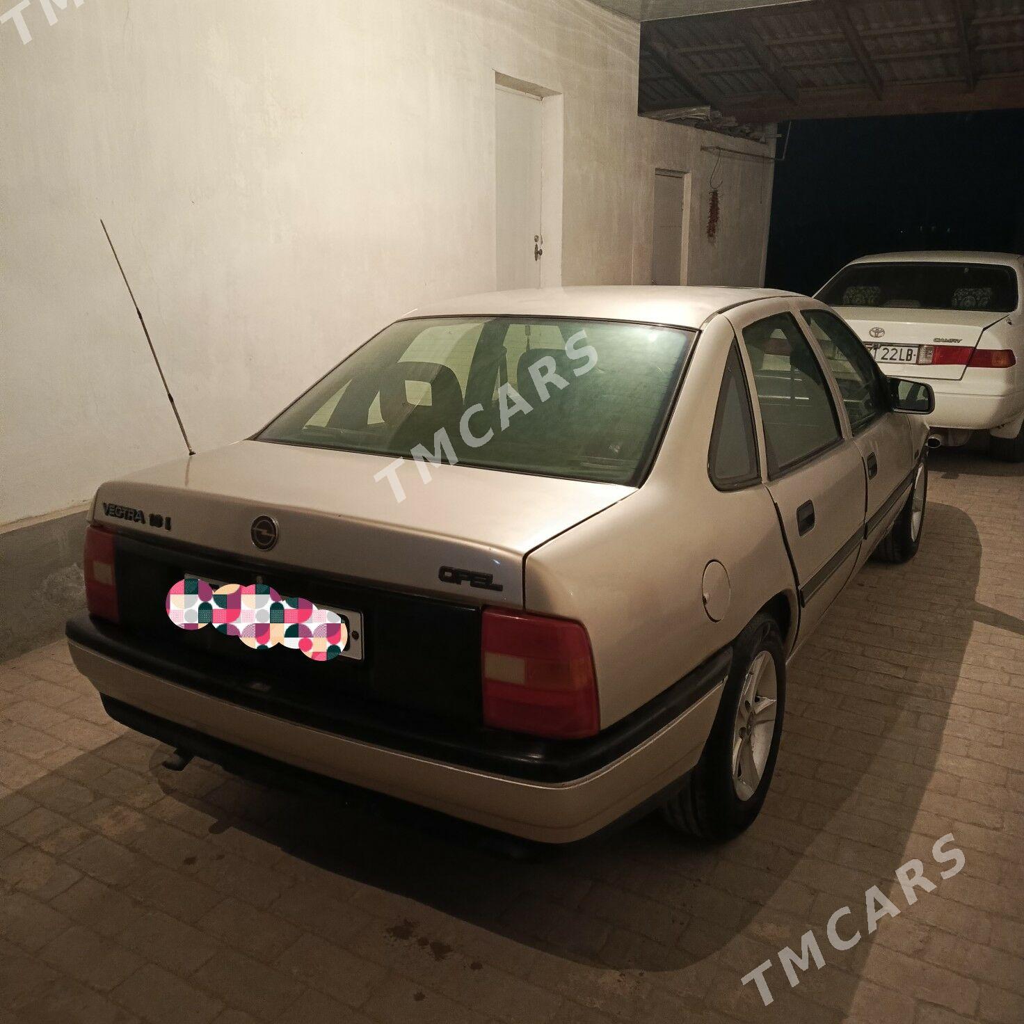 Opel Vectra 1992 - 40 000 TMT - Kerki - img 2