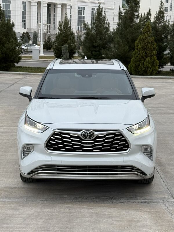 Toyota Highlander 2022 - 800 000 TMT - Aşgabat - img 10