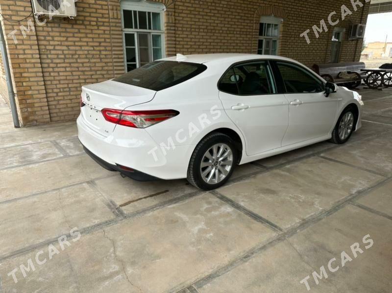 Toyota Camry 2019 - 319 000 TMT - Мары - img 4