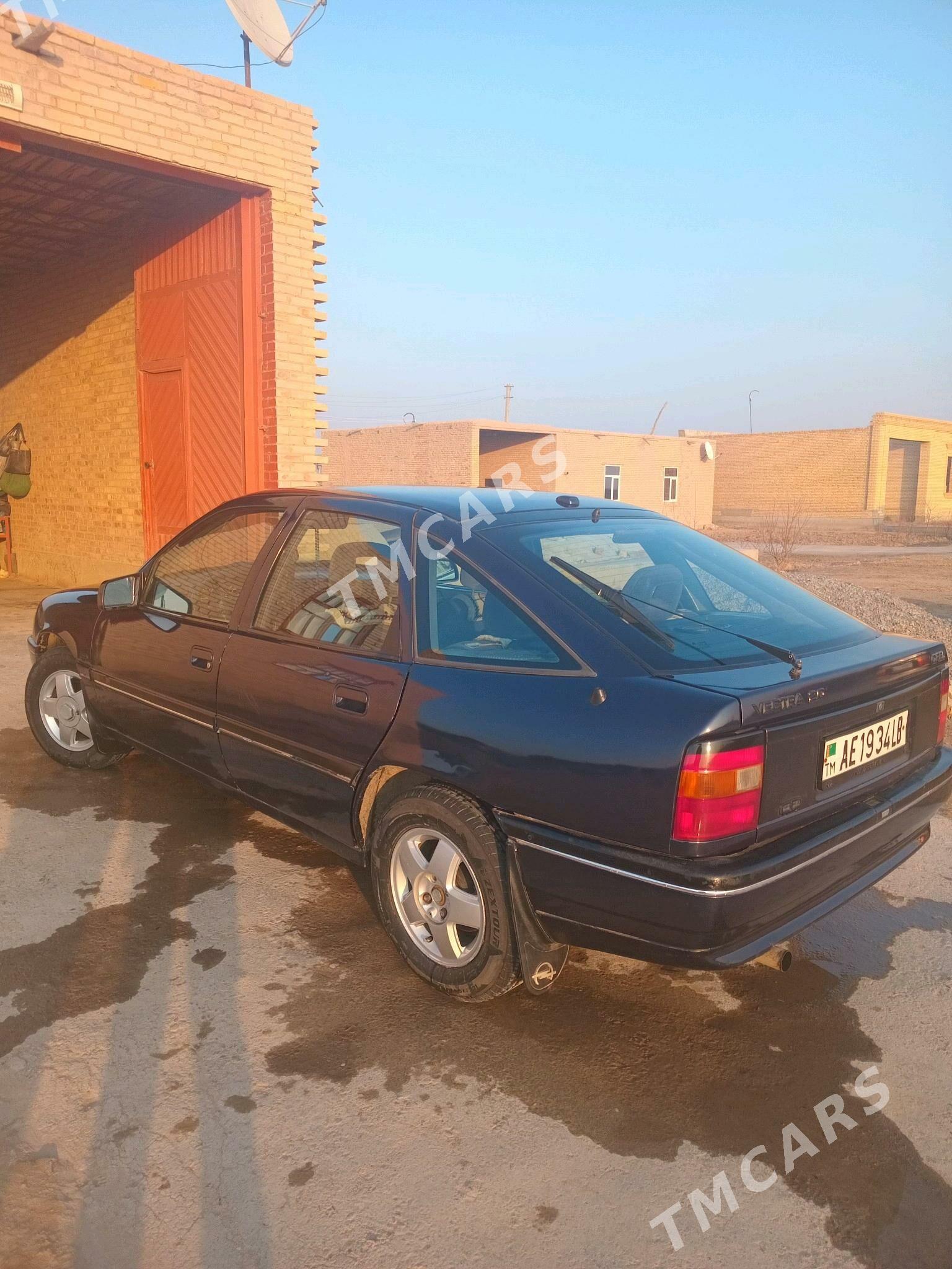 Opel Vectra 1992 - 24 000 TMT - Çärjew - img 3