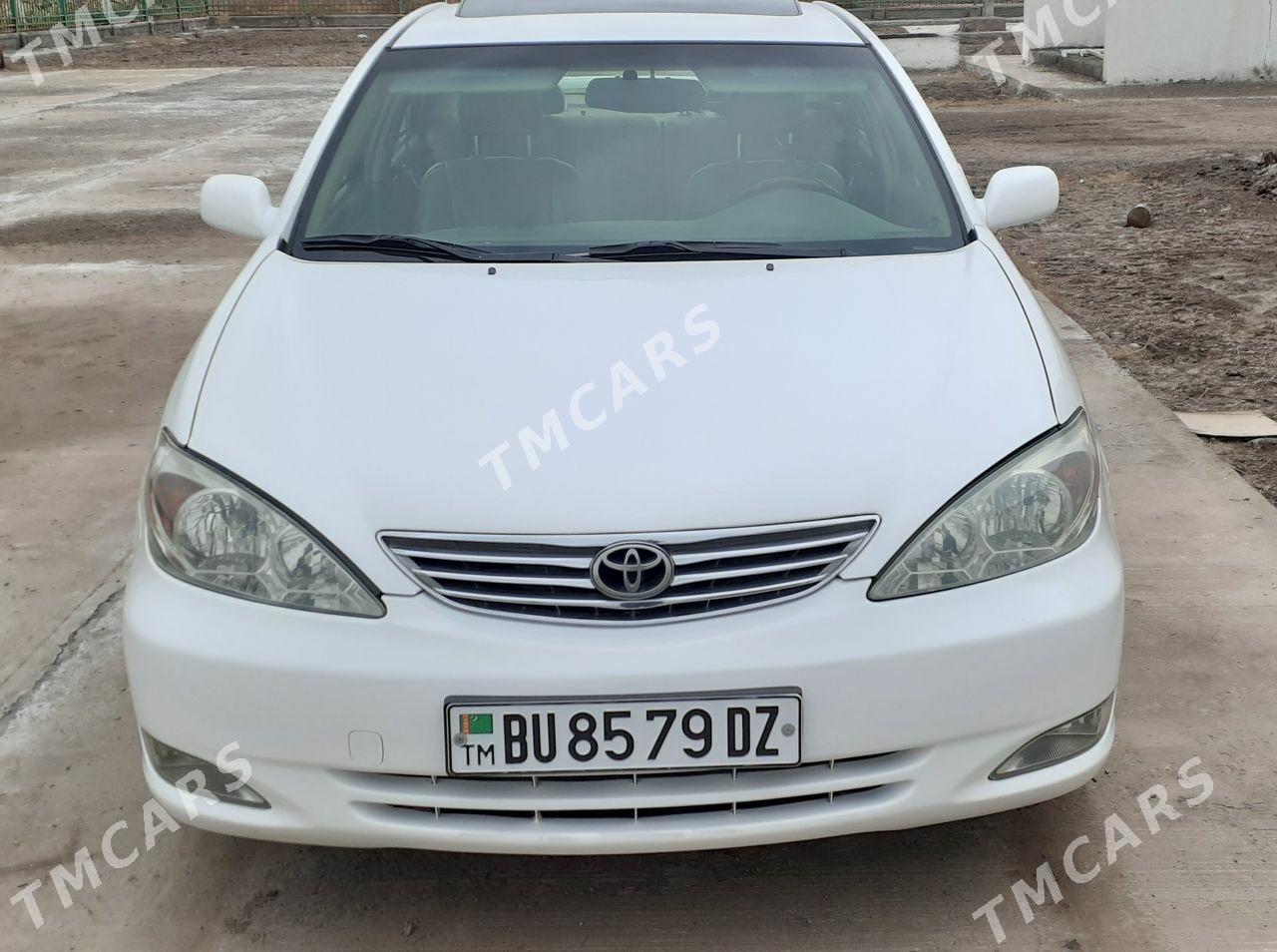 Toyota Camry 2002 - 145 000 TMT - Дашогуз - img 4