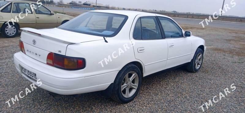 Toyota Camry 1994 - 55 000 TMT - Мары - img 3