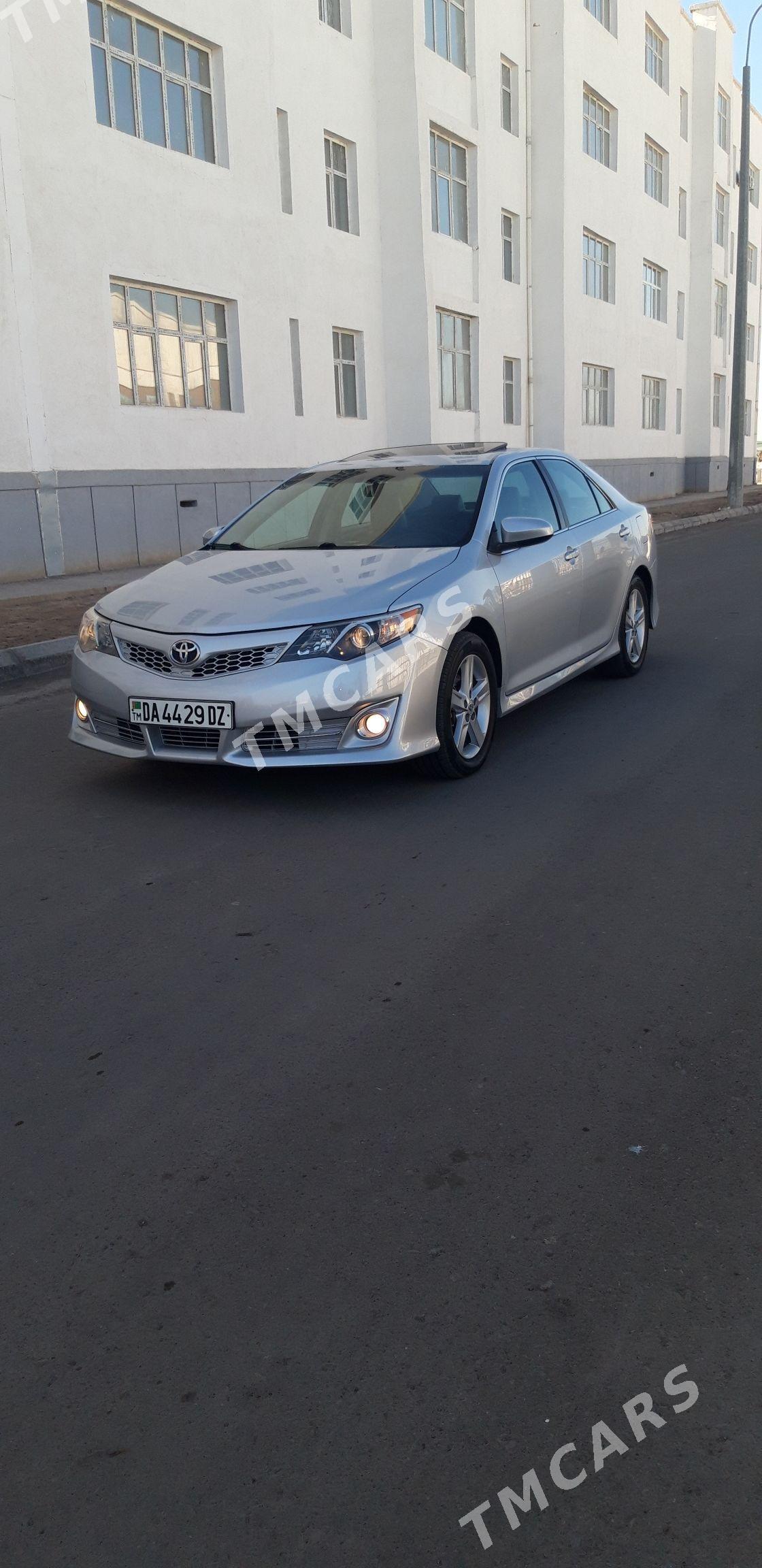 Toyota Camry 2014 - 235 000 TMT - Daşoguz - img 3