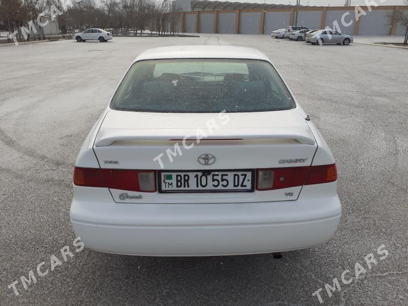 Toyota Camry 2000 - 130 000 TMT - Daşoguz - img 3