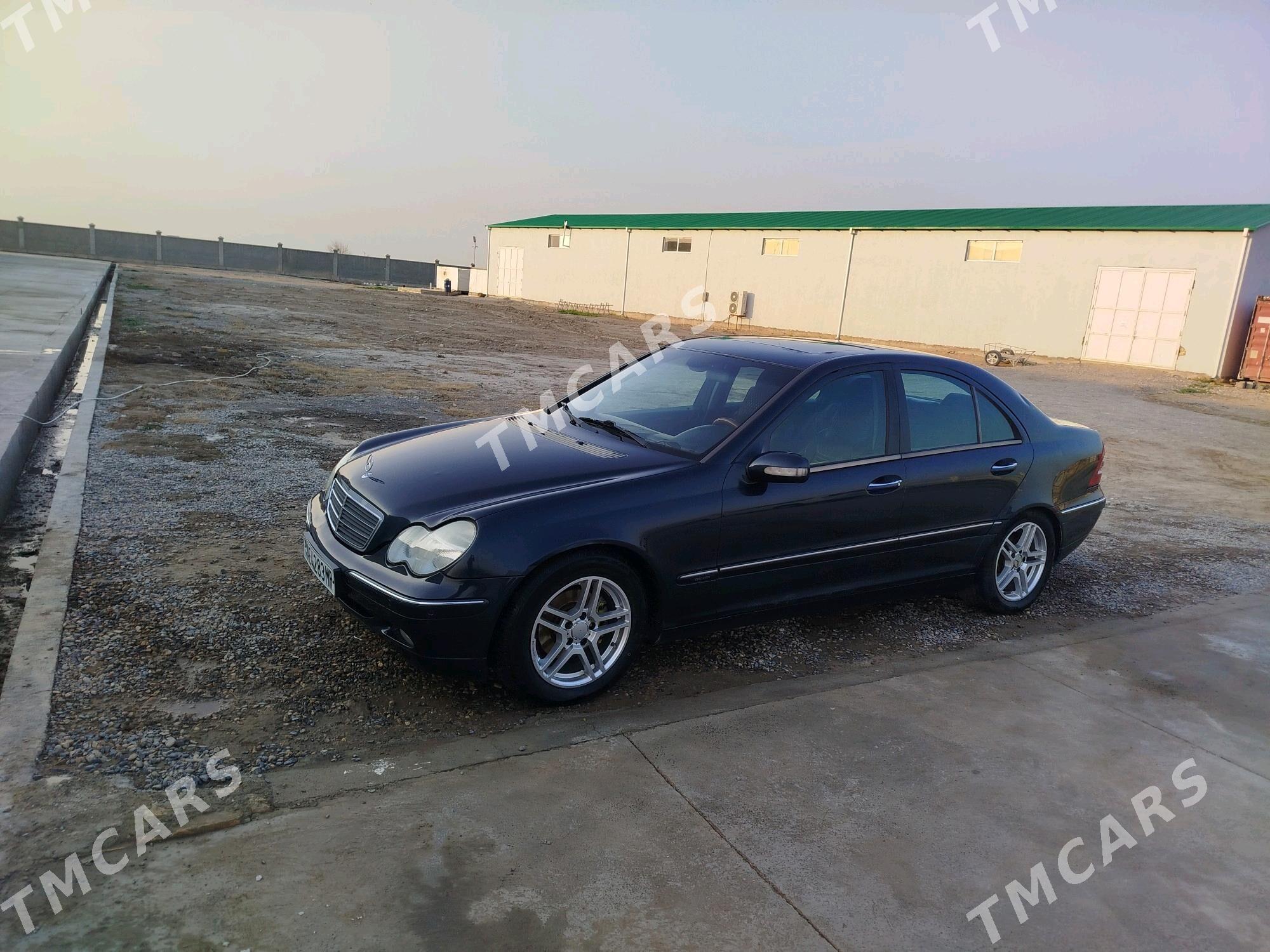 Mercedes-Benz C-Class 2000 - 70 000 TMT - Мары - img 4