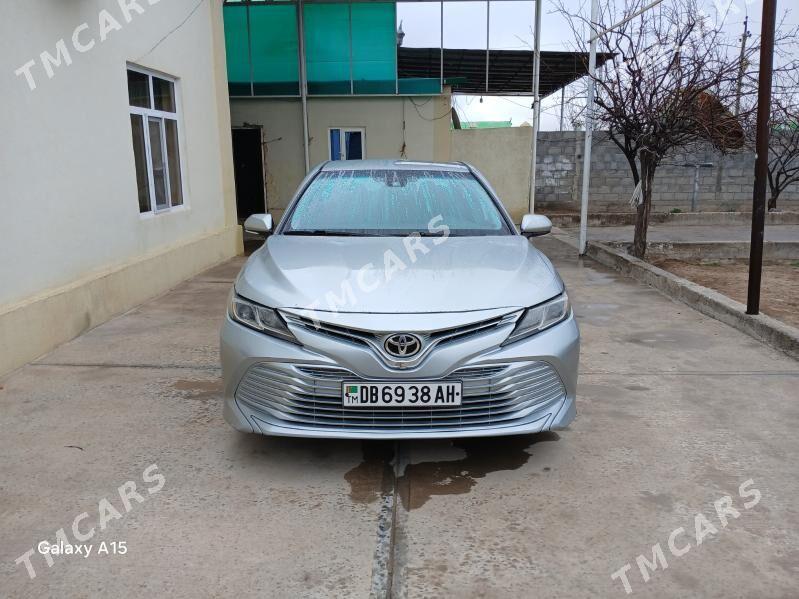 Toyota Camry 2019 - 230 000 TMT - Aşgabat - img 6