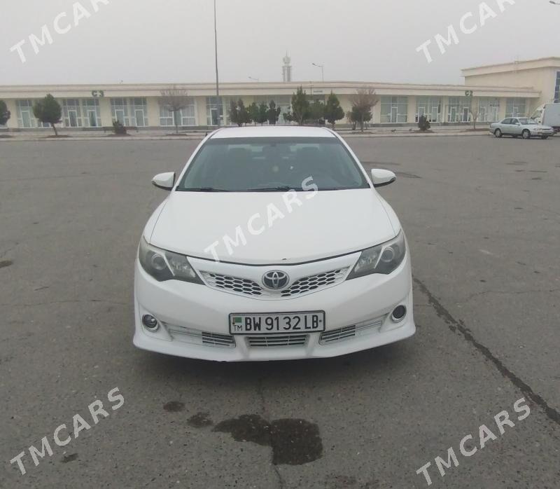 Toyota Camry 2012 - 200 000 TMT - Туркменабат - img 4