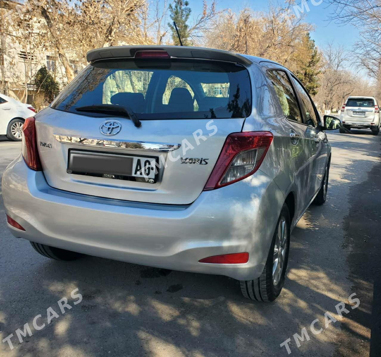 Toyota Yaris 2012 - 155 000 TMT - Ашхабад - img 4