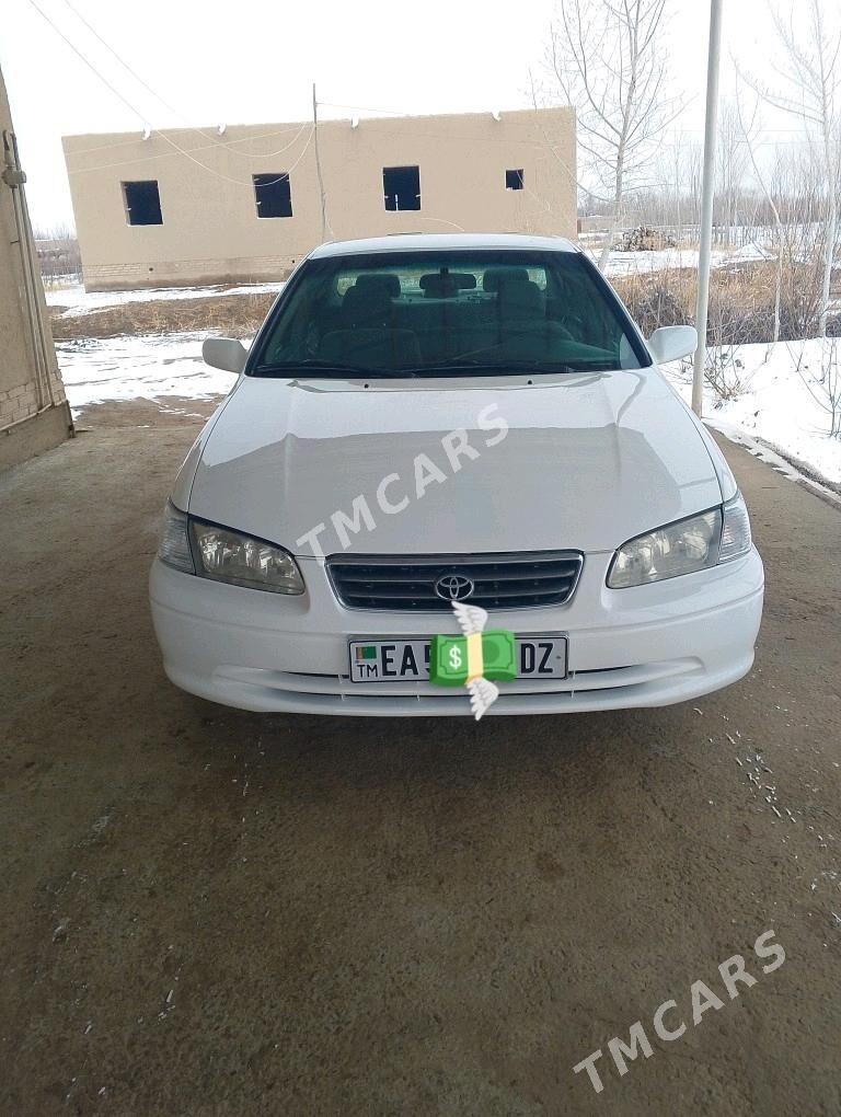 Toyota Camry 2000 - 139 000 TMT - Кёнеургенч - img 4