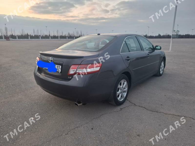 Toyota Camry 2011 - 165 000 TMT - Дашогуз - img 3