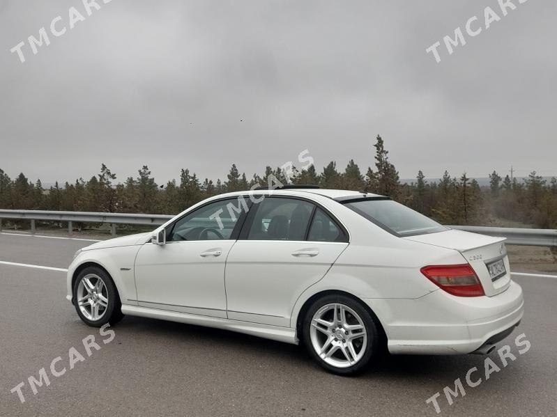 Mercedes-Benz C300 2010 - 250 000 TMT - Анев - img 5