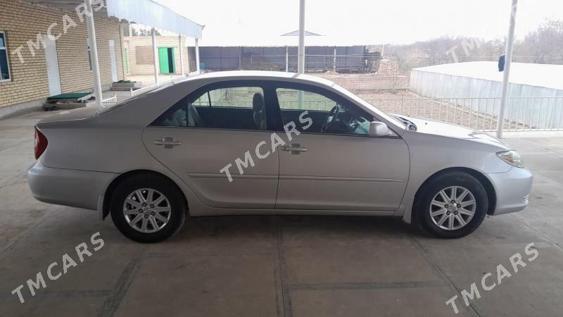 Toyota Camry 2004 - 150 000 TMT - Мары - img 4