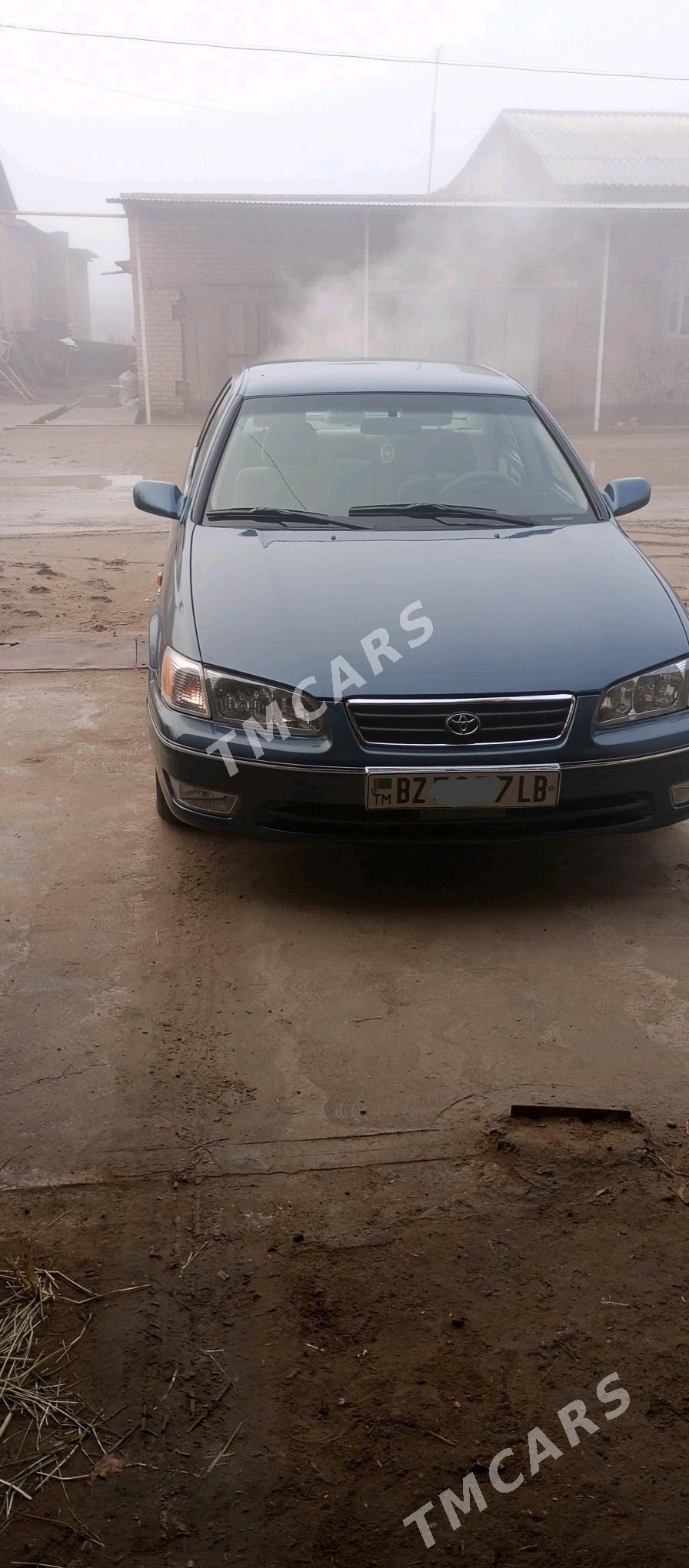 Toyota Camry 2001 - 137 000 TMT - Çärjew - img 6