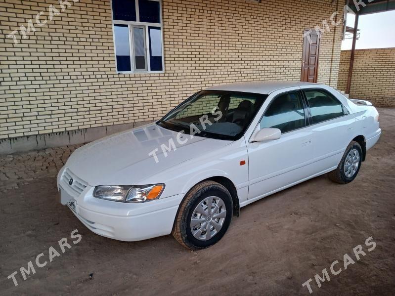 Toyota Camry 1999 - 110 000 TMT - Мургап - img 2