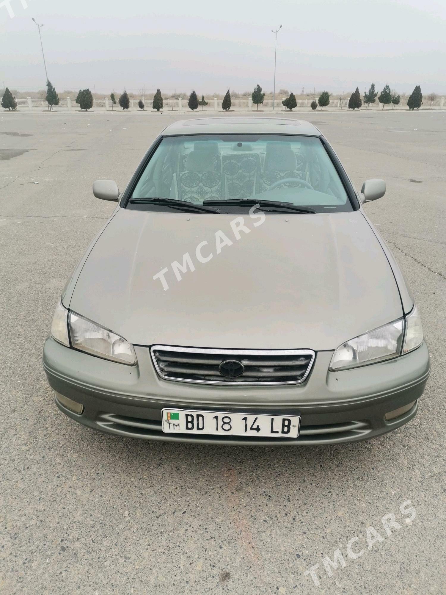 Toyota Camry 1998 - 110 000 TMT - Çärjew - img 2