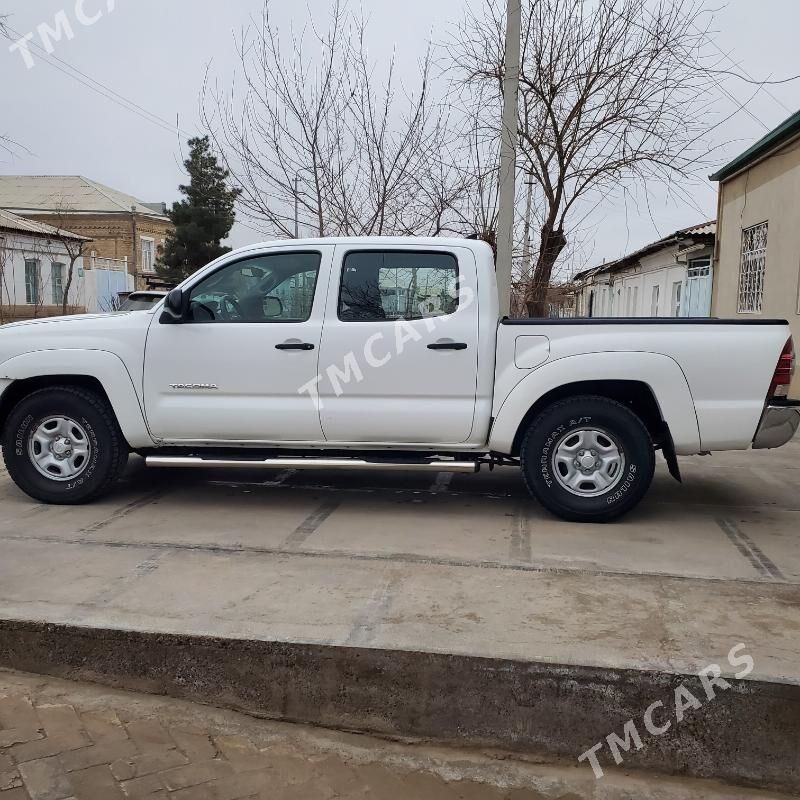 Toyota Tacoma 2015 - 280 000 TMT - Байрамали - img 7