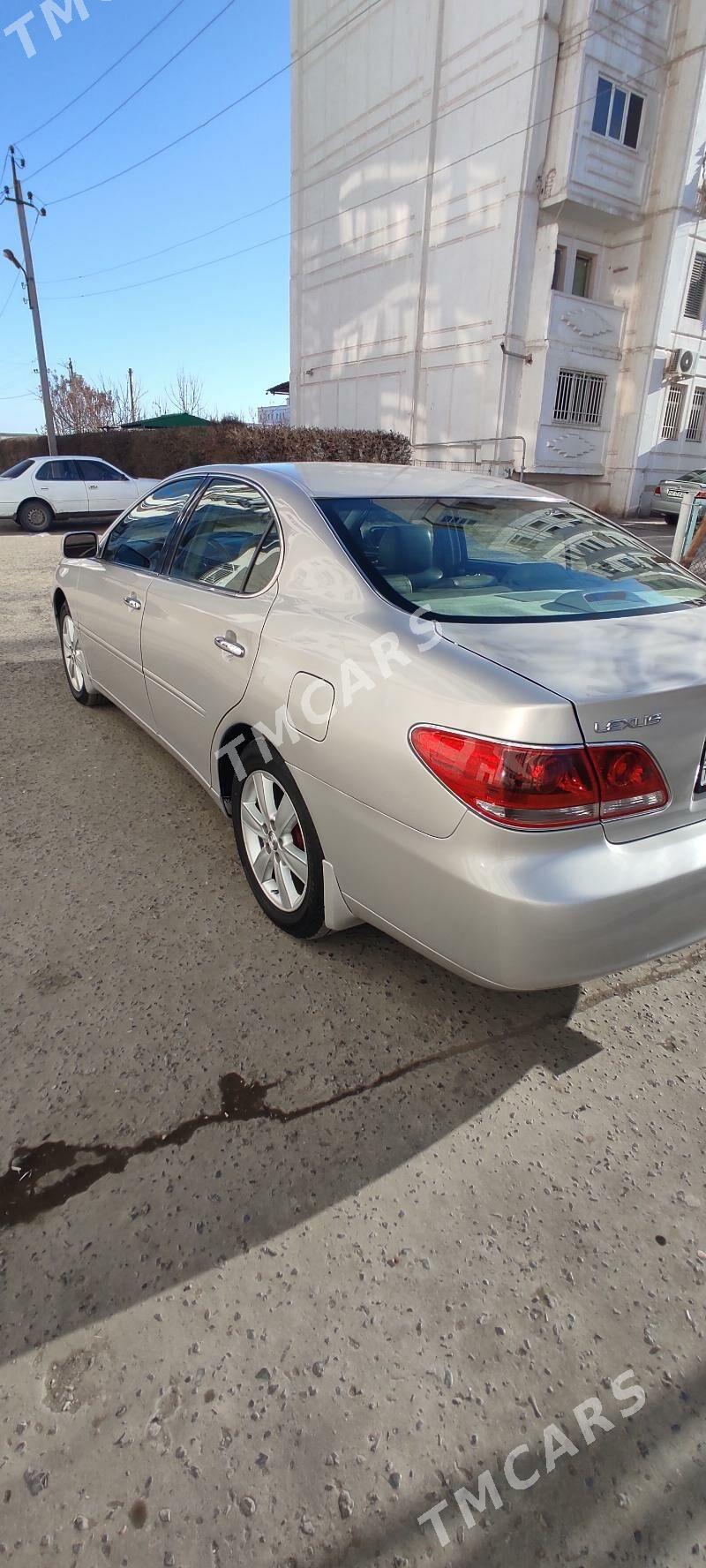 Lexus ES 300 2003 - 175 000 TMT - Дашогуз - img 9