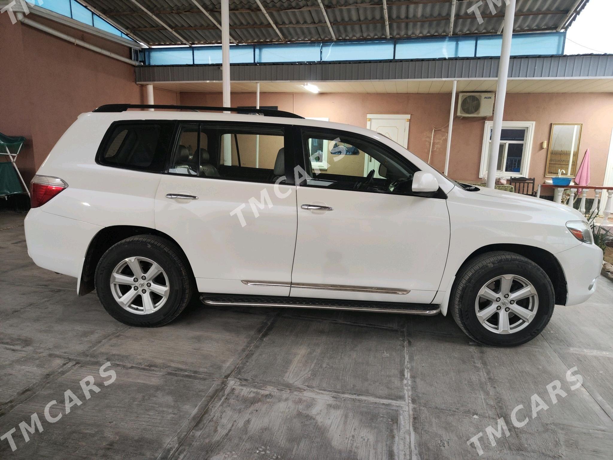 Toyota Highlander 2010 - 280 000 TMT - Wekilbazar - img 2