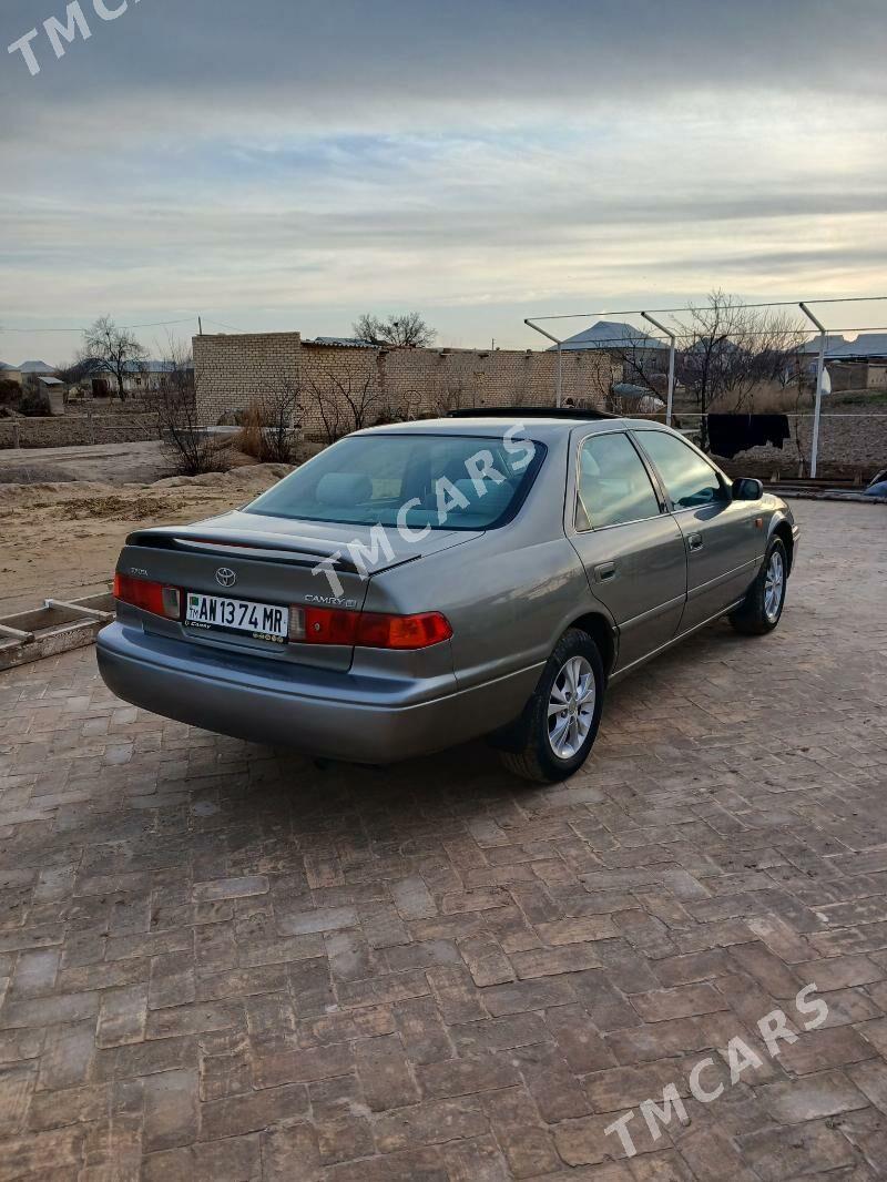 Toyota Camry 1998 - 100 000 TMT - Türkmengala - img 9