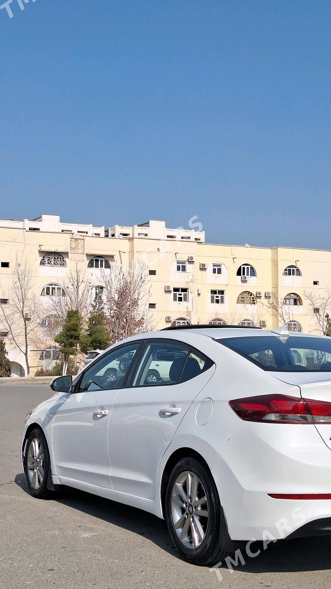 Hyundai Elantra 2018 - 210 000 TMT - Aşgabat - img 5