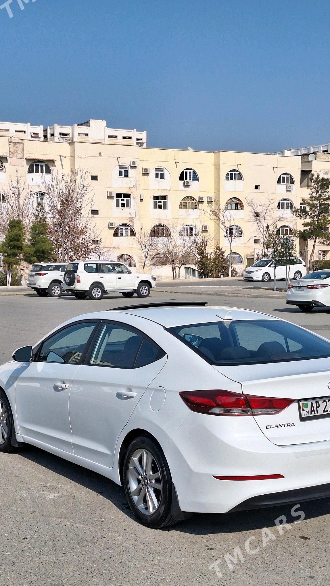 Hyundai Elantra 2018 - 210 000 TMT - Aşgabat - img 7