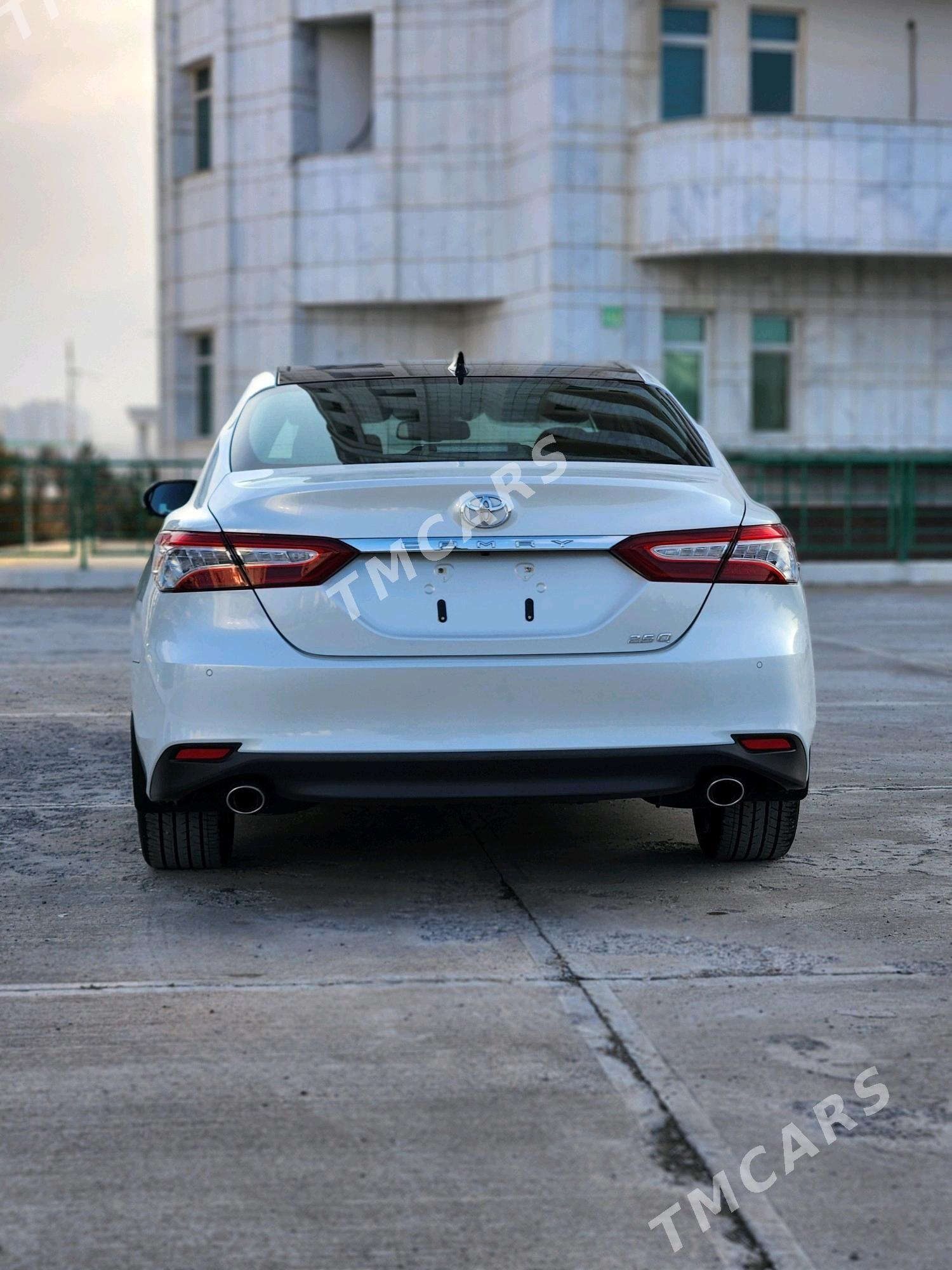 Toyota Camry 2023 - 560 000 TMT - Aşgabat - img 8