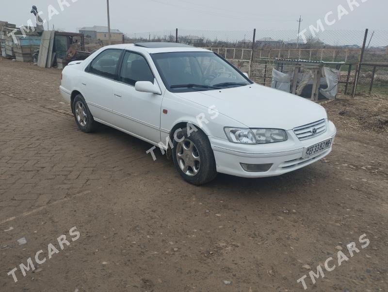 Toyota Camry 1999 - 125 000 TMT - Ёлётен - img 2