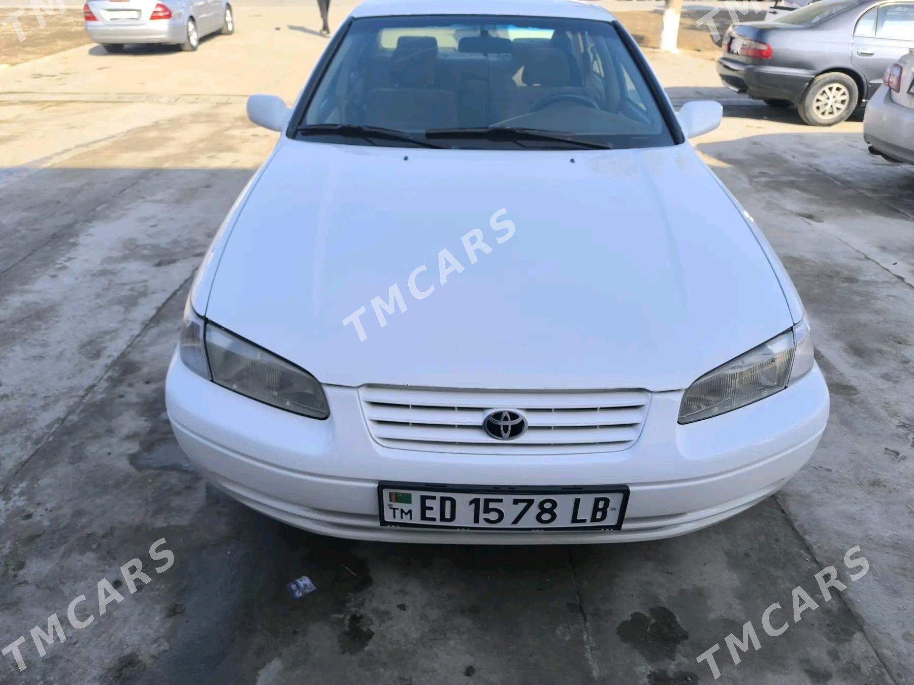 Toyota Camry 1998 - 130 000 TMT - Saýat - img 4